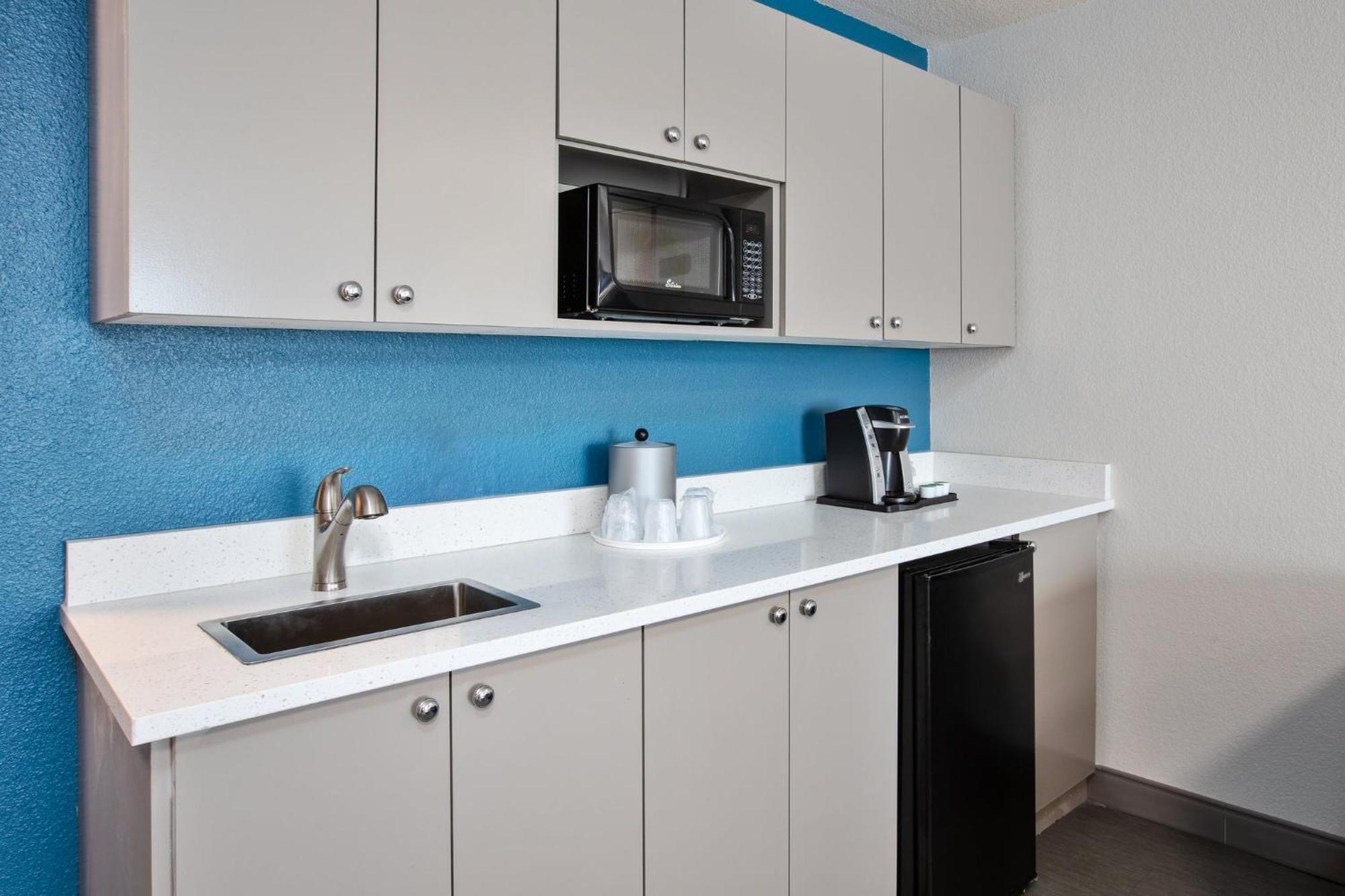 Holiday Inn Express & Suites Buffalo, An Ihg Hotel Ngoại thất bức ảnh