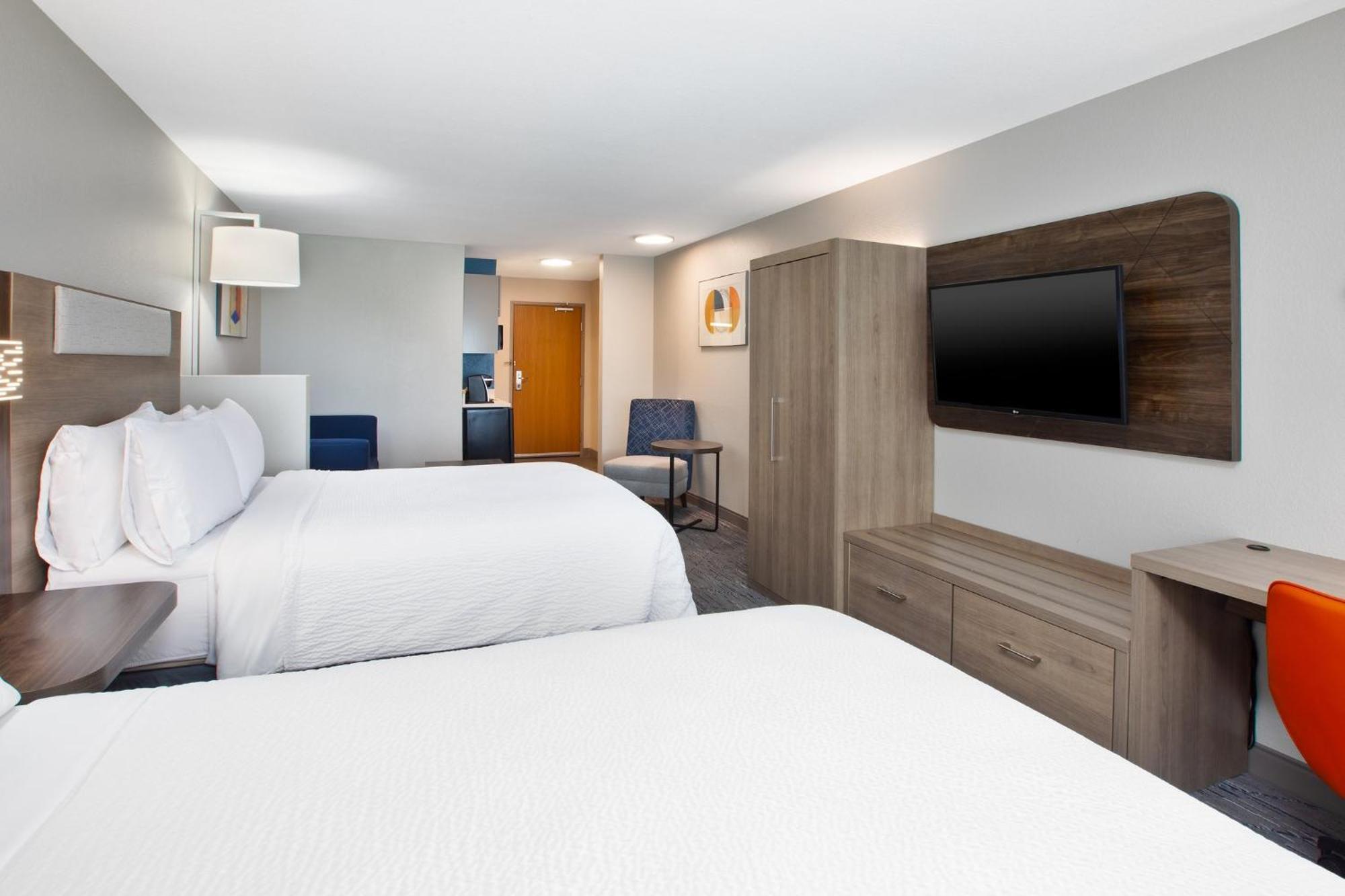 Holiday Inn Express & Suites Buffalo, An Ihg Hotel Ngoại thất bức ảnh